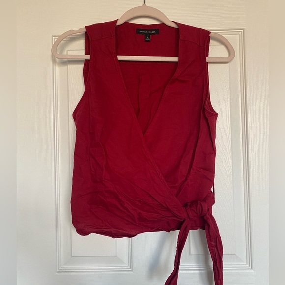 Banana Republic Tops - Banana Republic linen top